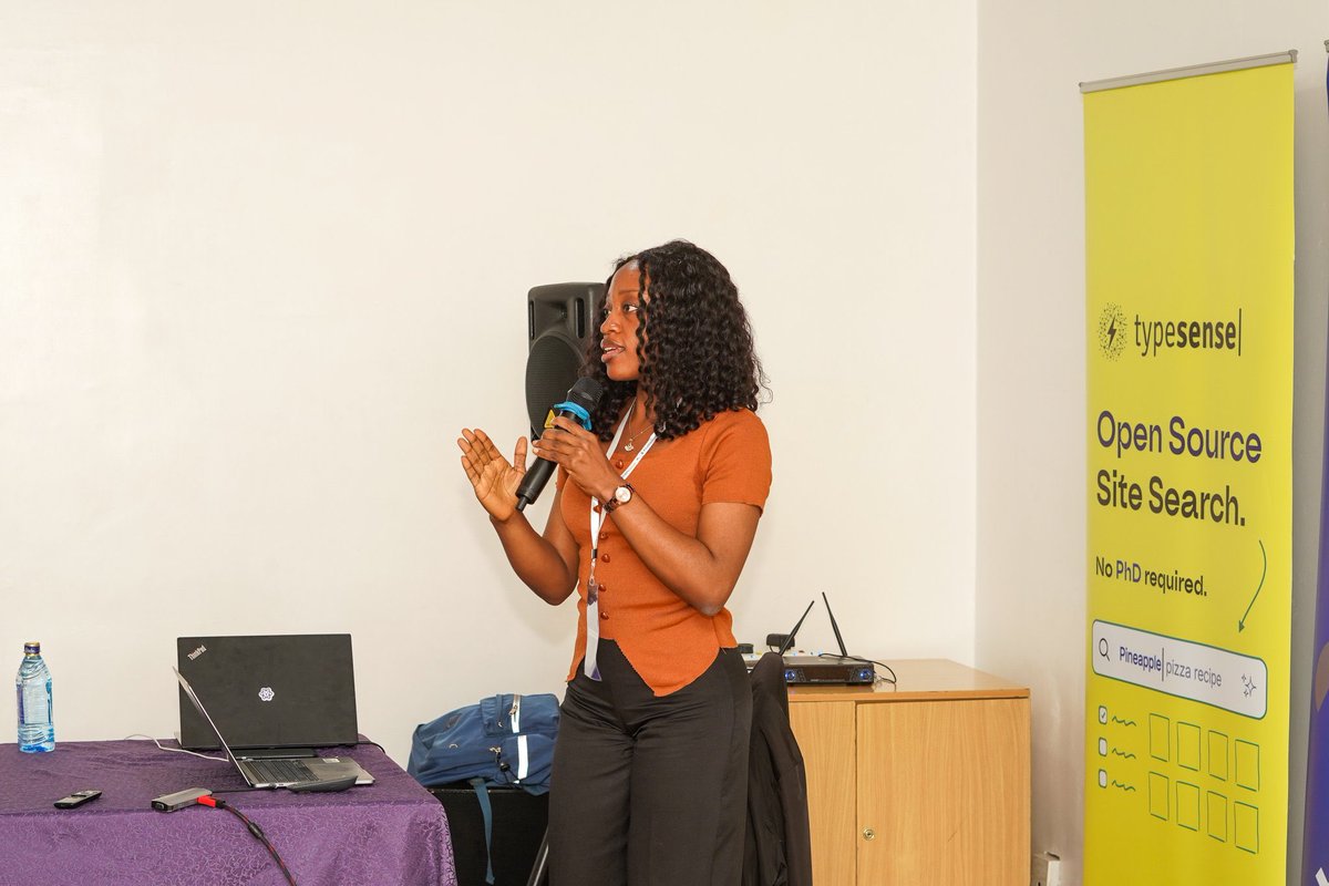 nikki_eke's tweet image. Earlier this month, I was in Nairobi for @droidconke / @FlutterconKE, where I spoke about using @rive_app to move beyond static animations and build responsive, data-driven motion in Flutter.
