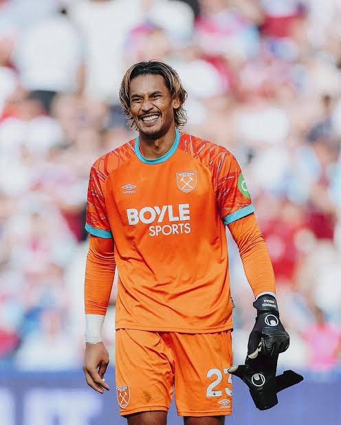 danwoff98's tweet image. Alphonse Areola’s game by numbers vs. Bournemouth:

12 recoveries
10 saves 
8 saves inside box
2.85 goals prevented
1 assist

Outstanding. 🇫🇷