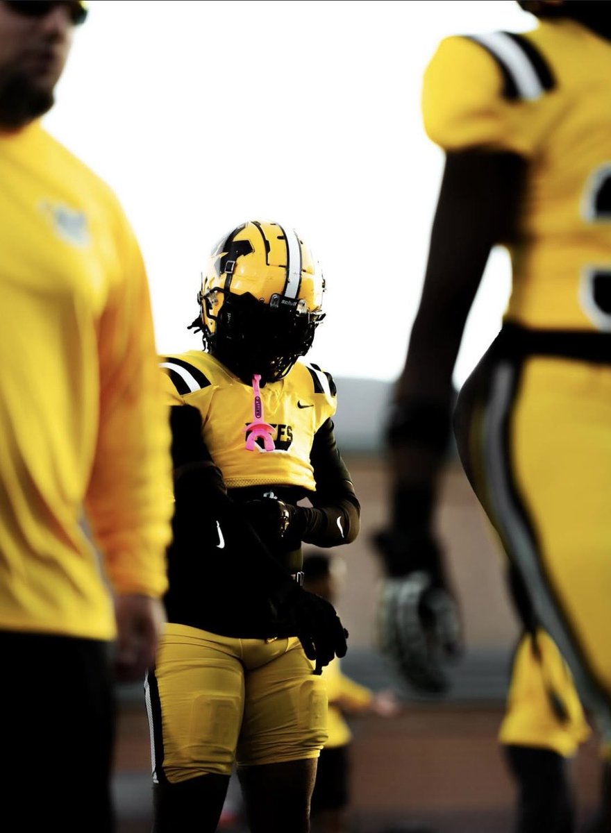 Dectric “THE MENACE🥇” Brown ✞ tweet media