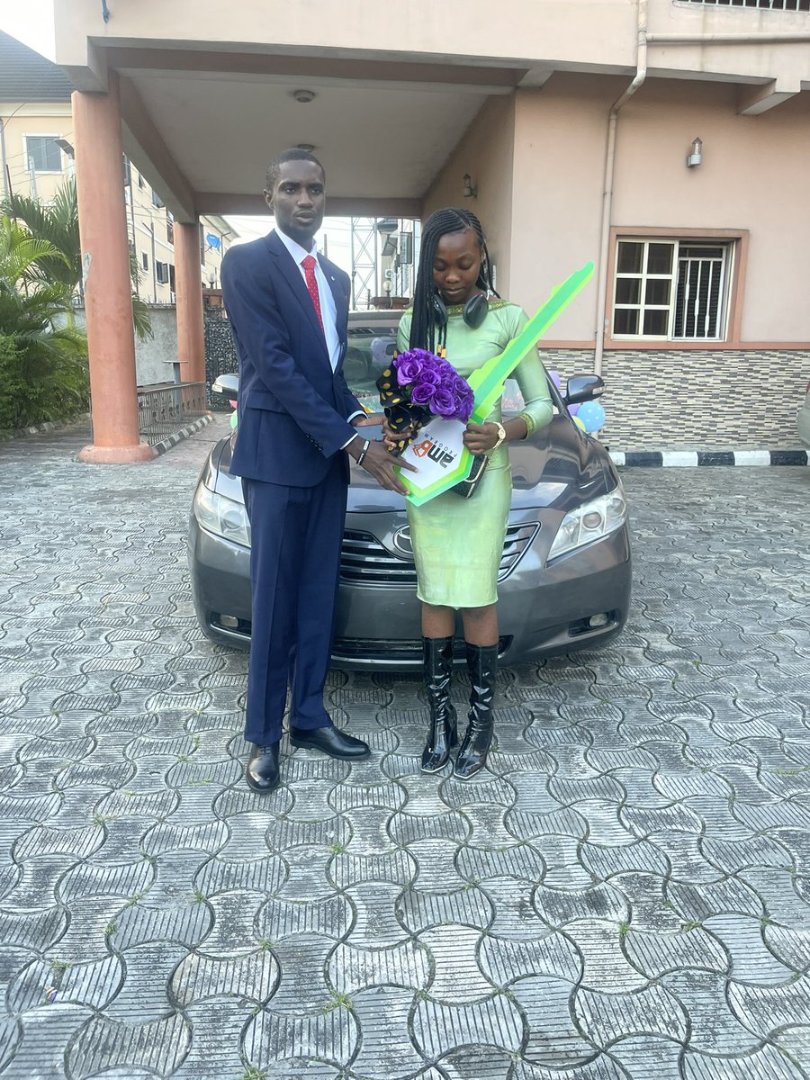sabicoachwealt's tweet image. Your girl brought the car home 

Thanks to AMB 3.0 for this amazing award 

Blood of Jesus I am a car owner at age 17 

Pop win for meeeee

@davineh360 @PassiveAnna your girl  old student is now a car owner at 17 through selling digital products online 

🏆🍷🍾🍾🍾🍿🎉🎉🎉…