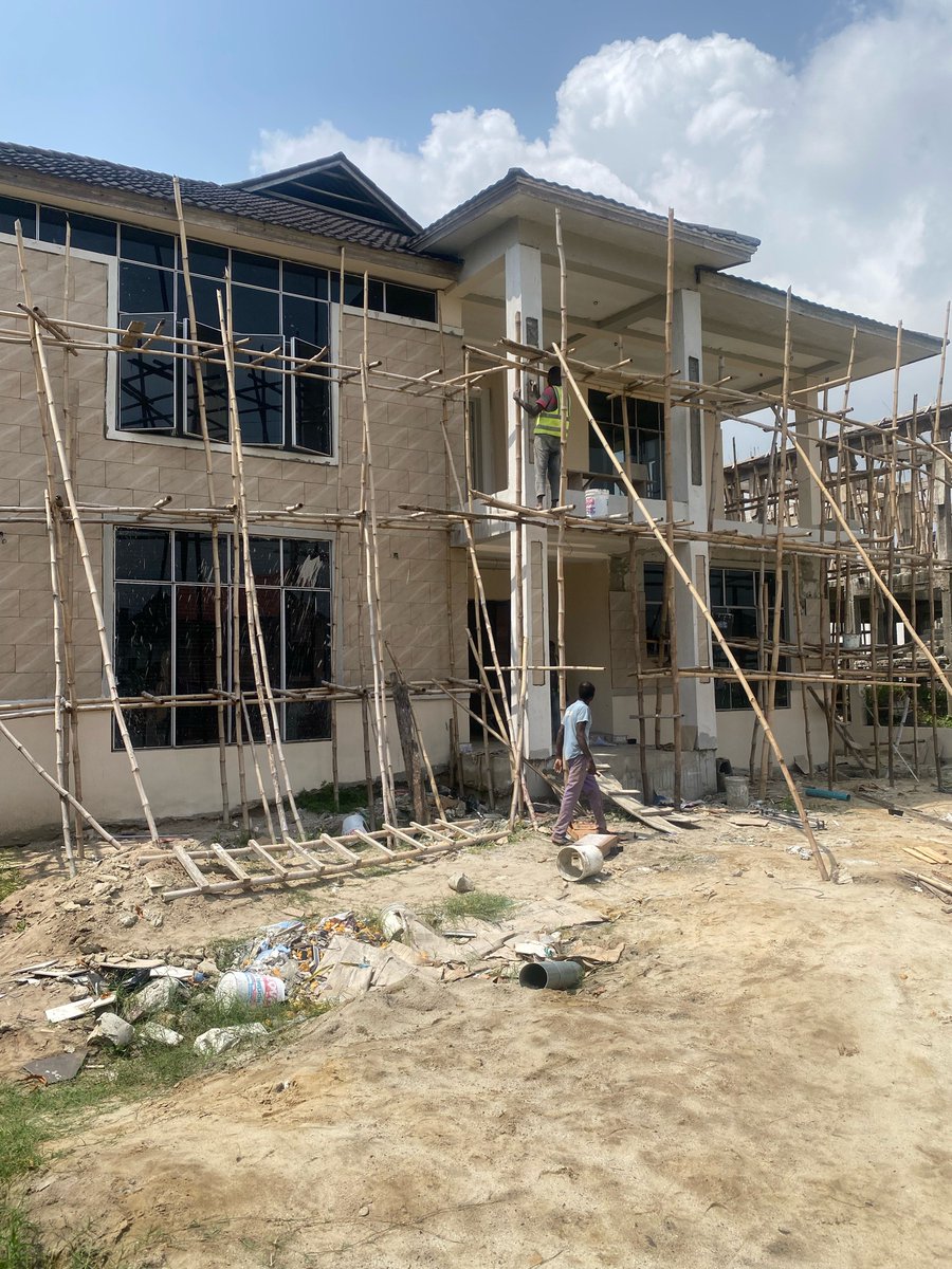 dezynstructures's tweet image. CONSTRUCTION 

Progress so far…
Watch as we transform this masterpiece into a home.
 
Send a DM let’s work with you on your next project.
-
-
-
#constructionupdate #sitework  #structuralengineering #buildingconstruction #dezynstructures #buildingconstruction