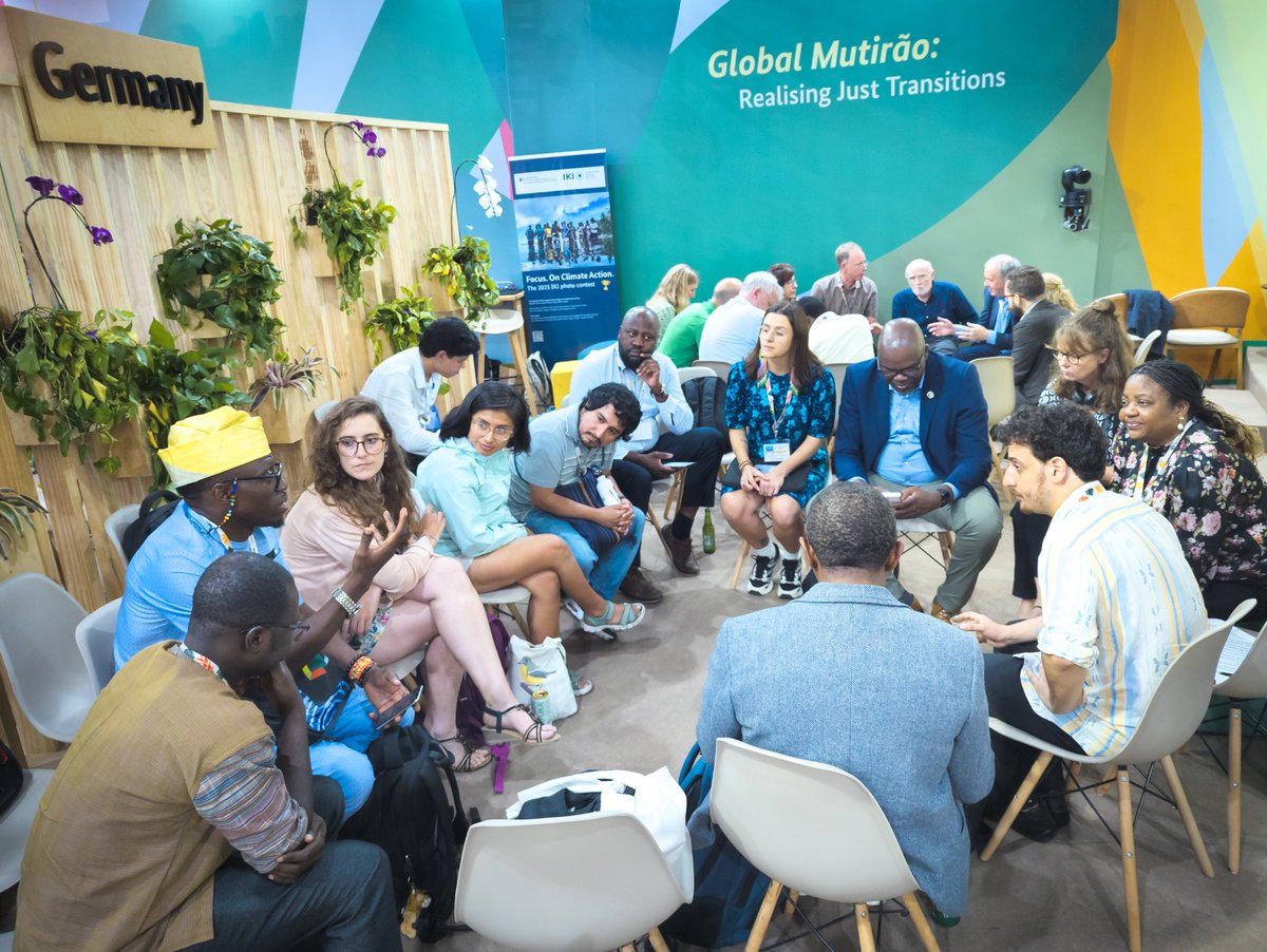 SASSCAL_ORG's tweet image. SASSCAL at COP30: Roundtable Highlights
SASSCAL’s Executive Director, Prof. Nelago Indongo, facilitated a round-table discussion organised by the German Federal Ministry of Research, Technology and Space🇩🇪.