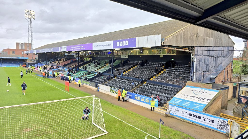 Saturday 22 November 2025
Roots Hall, Southend-on-Sea 
National League 
Southend United 3-0 Altrincham 
Att: 7,883 | £25 | 48pp prog (£3)