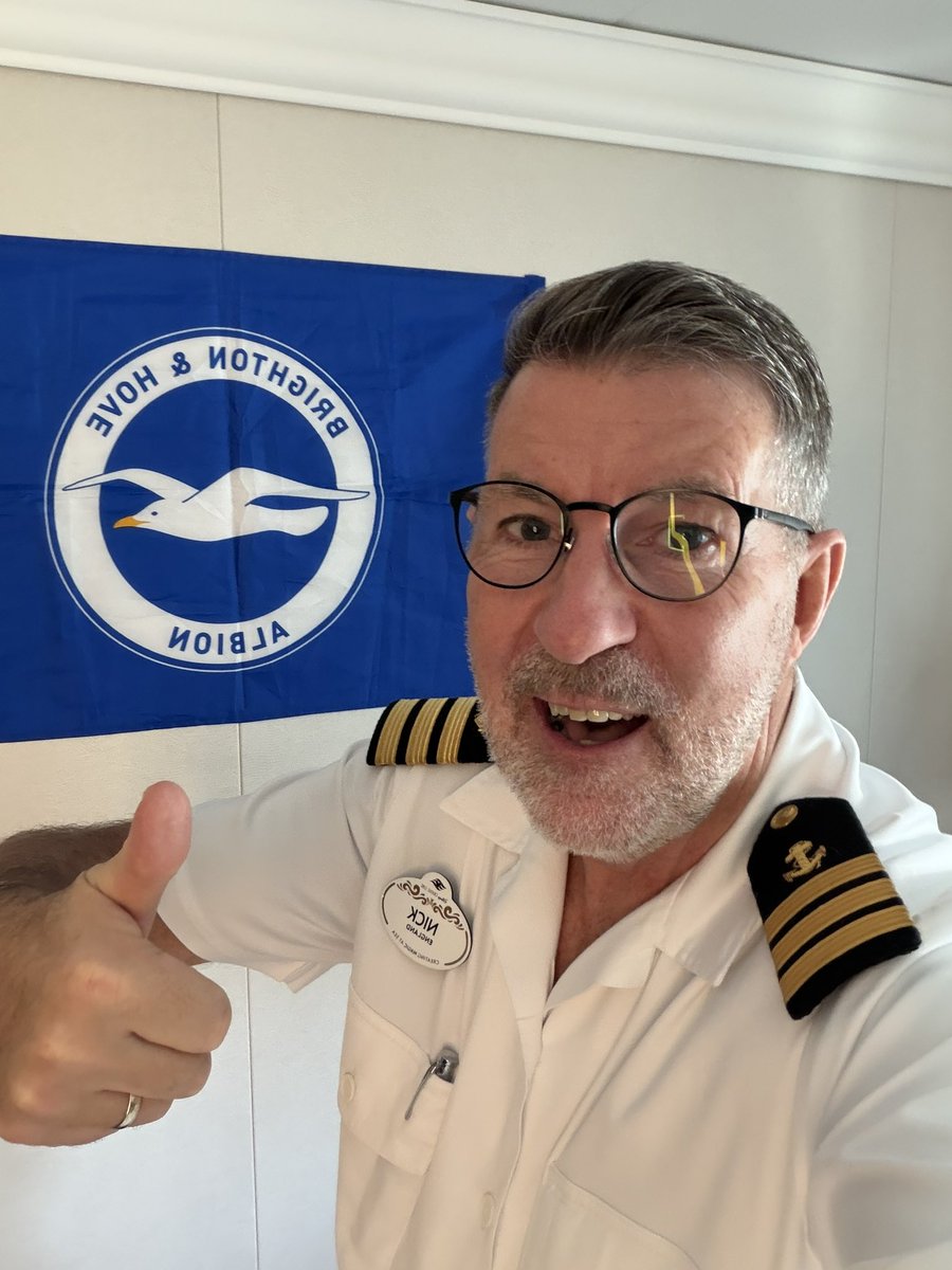Great result, BV picked a great time to pull off a save from a pen. Wish I could go for a beer in the West Upper concourse , but busy at work in the Florida sunshine. #bhafc <a href="/BBCSussexSport/">BBC Sport Sussex</a> Thanks Johnny &amp; Warren for keeping us working overseas in the picture! 🛳️👍🏻