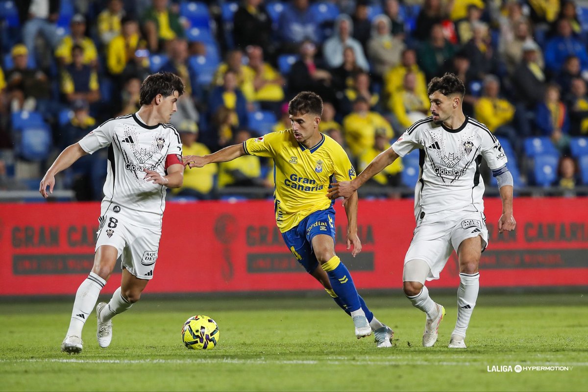 M. Fuster tweet media