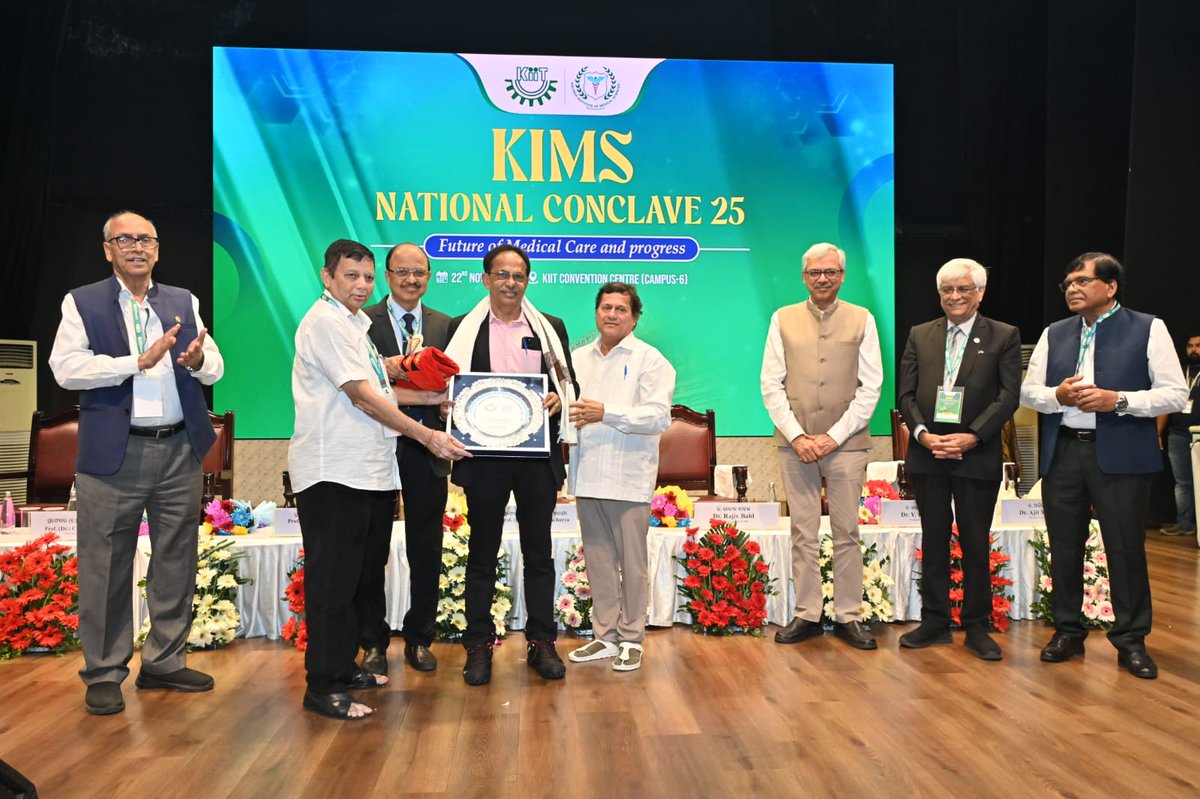 KIITUniversity's tweet image. We proudly highlight the 2nd edition of the KIMS National Conclave 2025, hosted today by the Kalinga Institute of Medical Sciences (KIMS), Bhubaneswar.

With the theme “Future of Medical Care and Progress”, the conclave brought together leading experts in clinical medicine,…