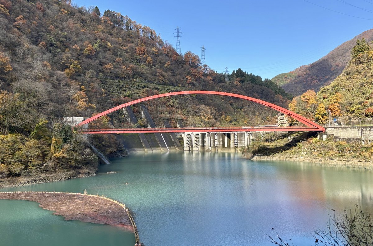 I5Mjed9's tweet image. 今日のあれこれ

#キリトリセカイ
#黒部峡谷