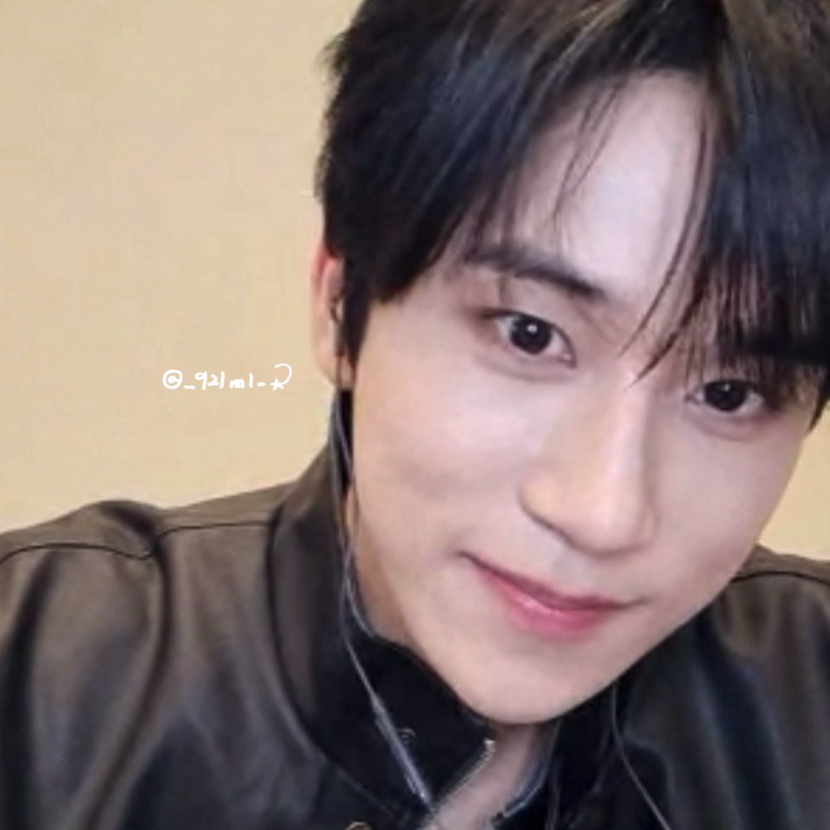 _921ml_'s tweet image. 세상에서 제일 멋있는 준우에게🖤
준우는 나한테 히어로야
꿈이 이루어지는 날을 기다리면서 앞으로도 준우를 계속 응원할게🤝🏻

#루네이트 #준우