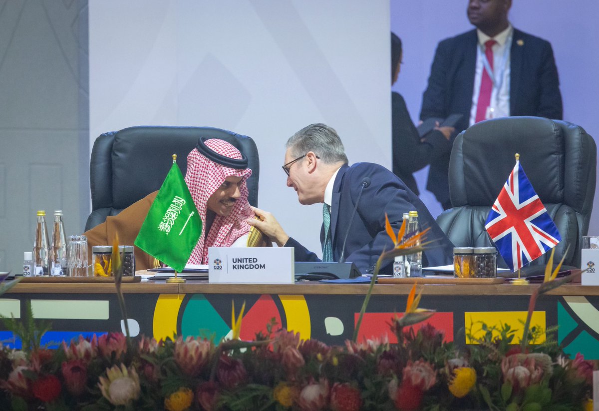 KSAMOFA's tweet image. نيابةً عن سمو #ولي_العهد.. سمو وزير الخارجية الأمير #فيصل_بن_فرحان @FaisalbinFarhan يترأس وفد المملكة في افتتاح قمة دول مجموعة العشرين.
spa.gov.sa/N2450297