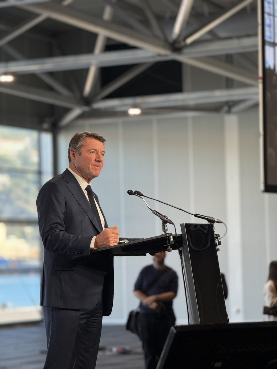 De l’espérance, de l’énergie, de la joie et du bonheur pour partager avec toutes les Niçoises et tous les Niçois une campagne heureuse et relever de nombreux défis !