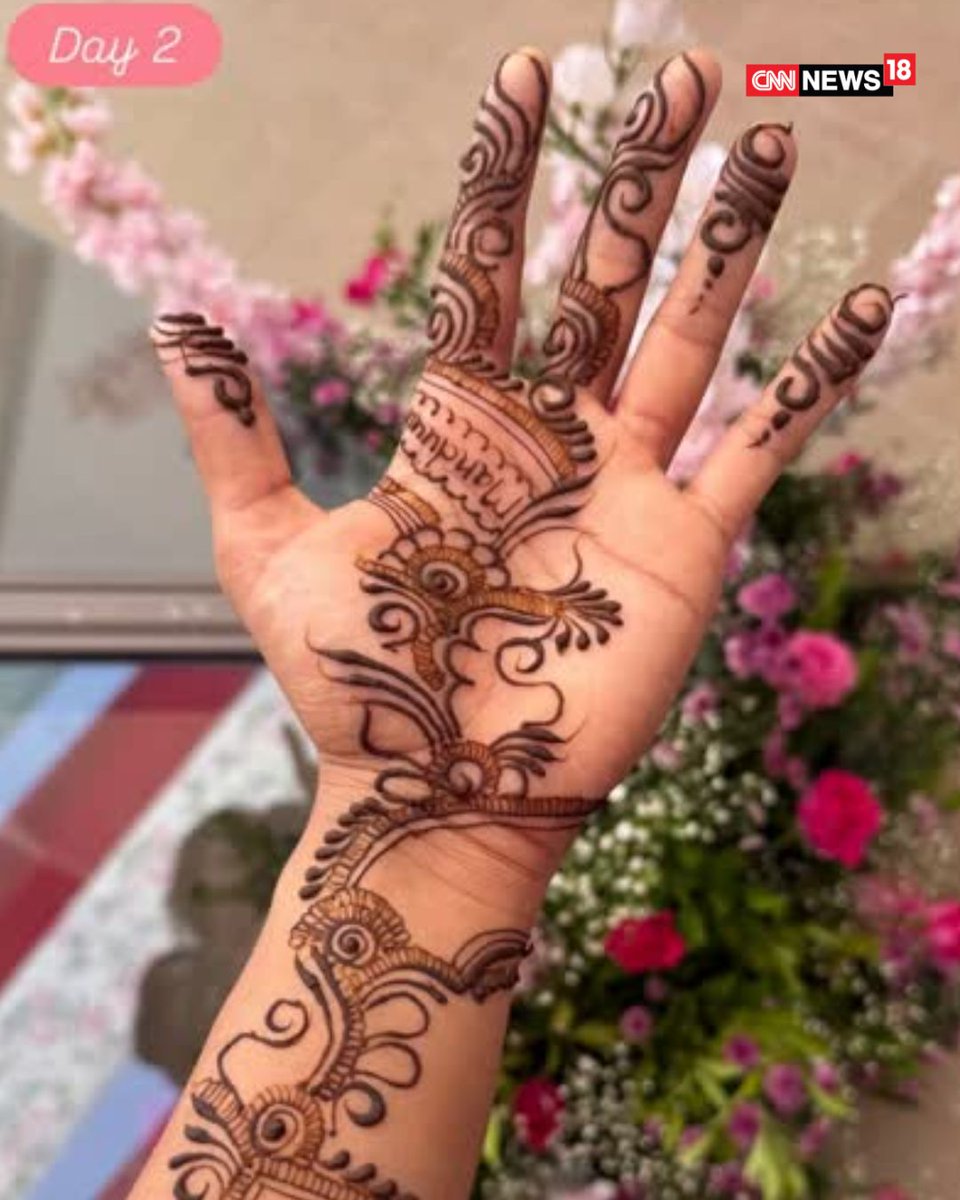CNNnews18's tweet photo. Women’s cricket team joins Smriti Mandana’s wedding festivities, with the Mehandi function in full swing.

Fun, laughter, and vibrant moments captured in these images! Take a look!

#SmritiMandana #WeddingCelebrations #Mehandi #WomensCricket https://t.co/4ia5wgYhL4