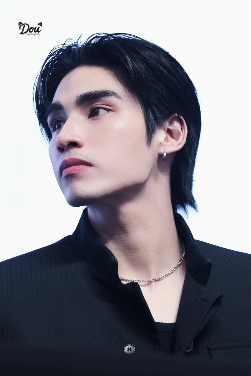 gina960922's tweet image. 神颜

FAN SIGNING EVENT WITH POOM
#Poom1stFansignatNingbo
#PoomxYizhuo
#poompps