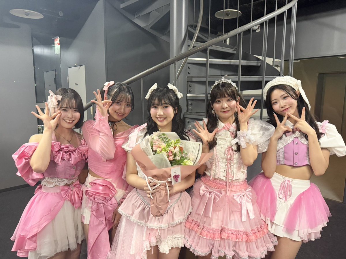 期間限定出品☆超レア☆シノダ製　箱つき　サクラビスク　フラーティアイ ありがとーう！！！ 明日も楽しみましょーう