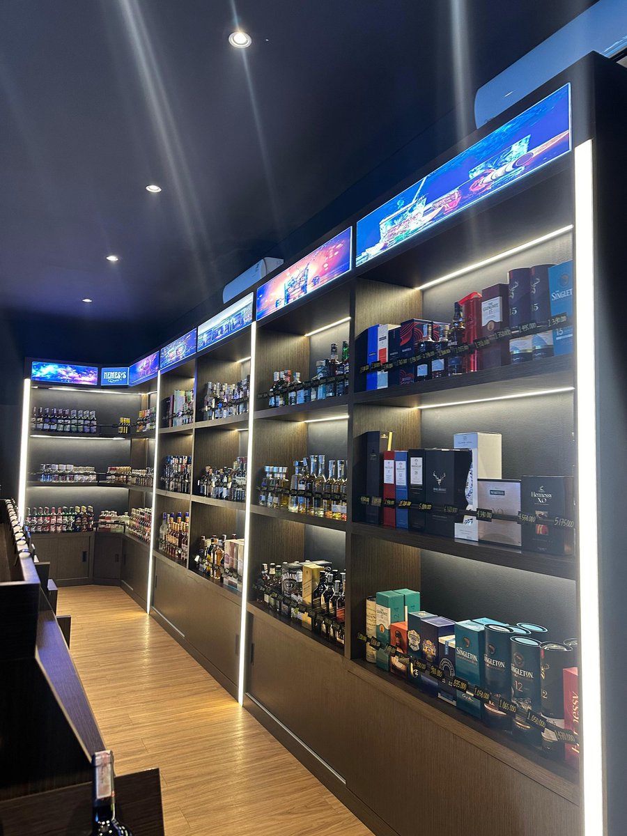 Novhall29 tweet media