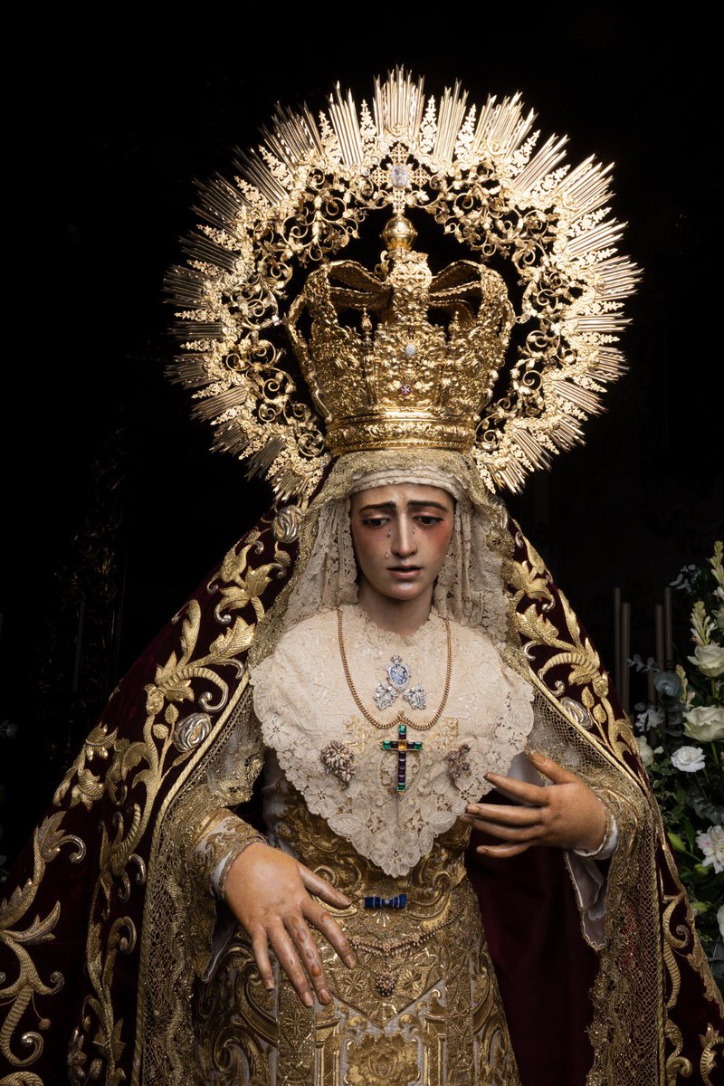 🔴 #CULTOS | Como cada sábado, celebraremos la Eucaristía a las 20 horas, finalizando con el rezo del ejercicio de la sabatina a María Santísima de la Amargura. En el transcurso de la Misa jurarán reglas, de nuevo hoy, un grupo de hermanos.

📸 M. J. Rodríguez Rechi