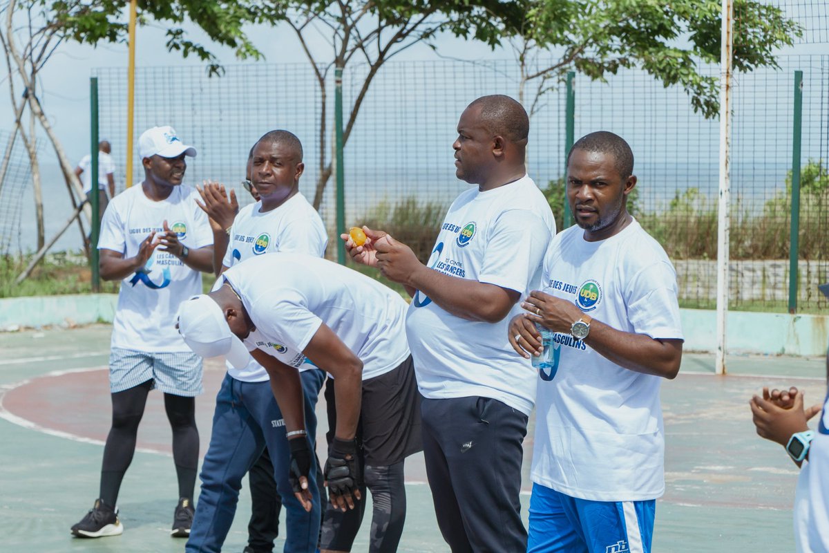 LiguedesJeunesB's tweet photo. La Ligue des Jeunes Bâtisseurs a organisé, ce samedi 22 novembre 2025 dès 9h, en présence des membres du Bureau, une séance de fitness spéciale dédiée à la prévention du cancer de la prostate @PresidenceGA, @oliguinguema. https://t.co/kjtg9fXBlc