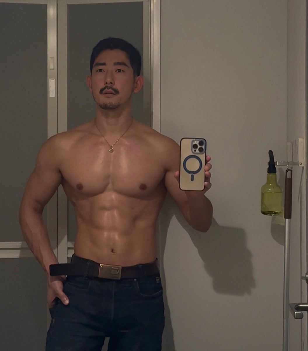 乾燥対策にボディオイル使ったらテカテカ…