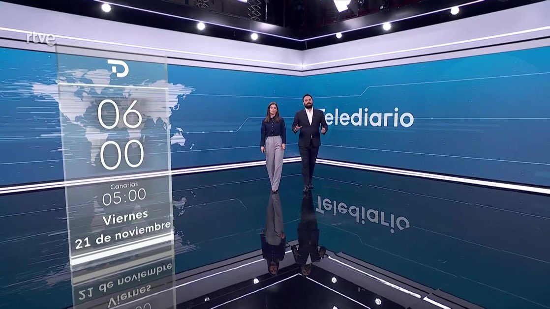 Nabilbg_'s tweet image. Tellado: “Sé que hoy es un día difícil en RTVE”

📺 El día difícil:

🔵 Telediario Matinal - líder con un 20,7%
🟣 &apos;La Hora de La 1&apos; - líder con un 21,5%
🟡 &apos;Mañaneros 360&apos; - líder con un 16,2%
🔴 &apos;Directo al grano&apos;, 11,6%
🟠 &apos;Malas lenguas&apos;, 12,5%