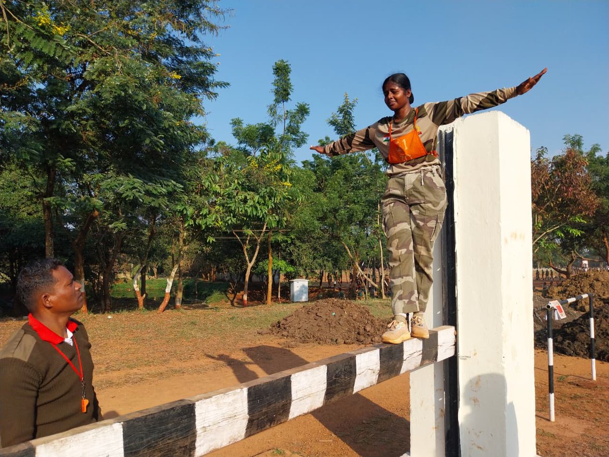 CISFTraining's tweet image. PT TOT Training Activities | KRTC Mundali!

The PT Training of Trainers (TOT) sessions at KRTC Mundali focus on precision, discipline, &amp;amp; peak physical standards.

Training Hard. Leading Strong. Inspiring Many.
#CISF #KRTCMundali #PTTOT #TrainingOfTrainers #CISFTraining @CISFHQrs