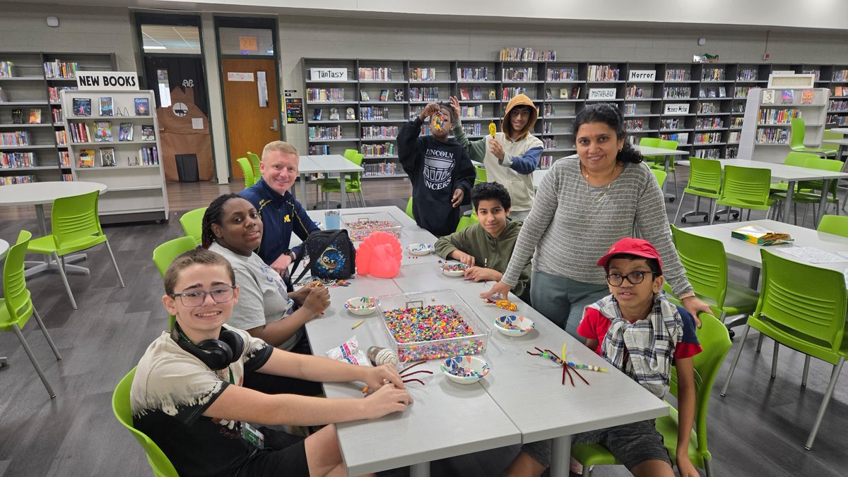 Spending Friday in the LC working on a turkey craft. #lancerpride💚