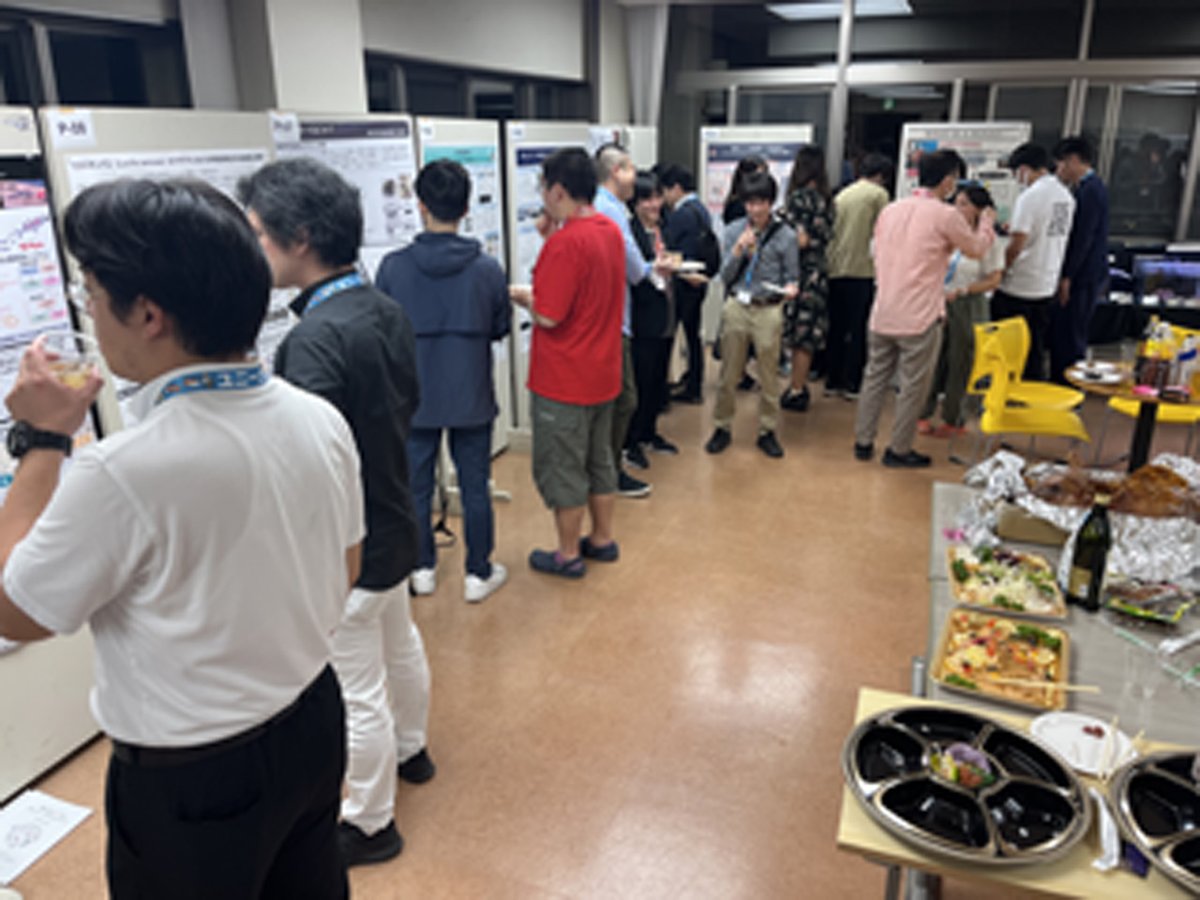 zebrafish_adam8's tweet image. 第10回ユニーク会開幕＆初日プログラム終了。これ以降はフリーディスカッション。