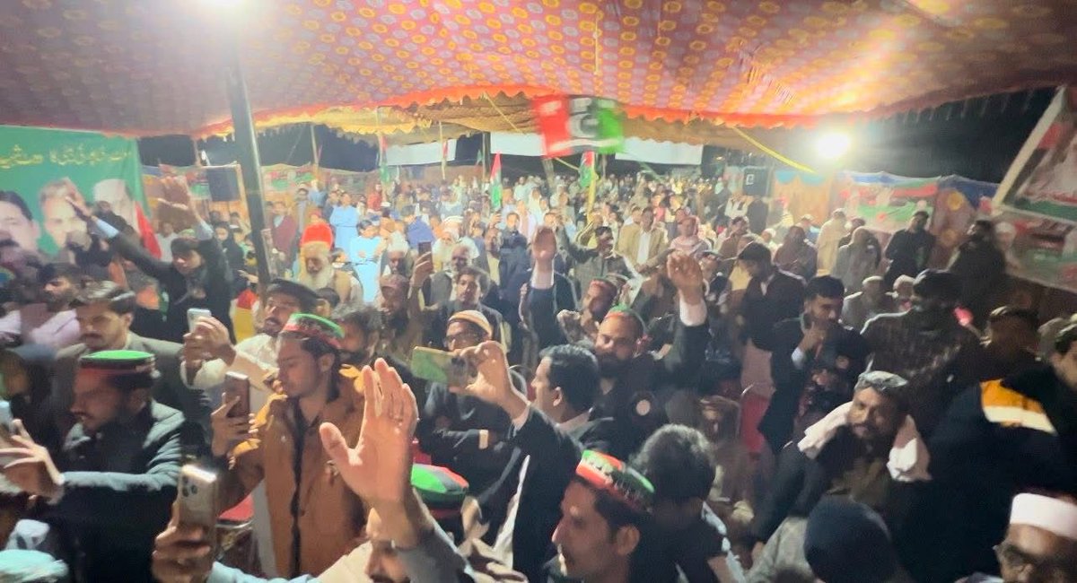 RazaDharijo's tweet image. Vote For #PPP&apos;s candidate Irum Fatima Turk from Haripur, KPK.

#NA18 #VoteForPPP  ✌🏽#HaripurKaNishanTeer