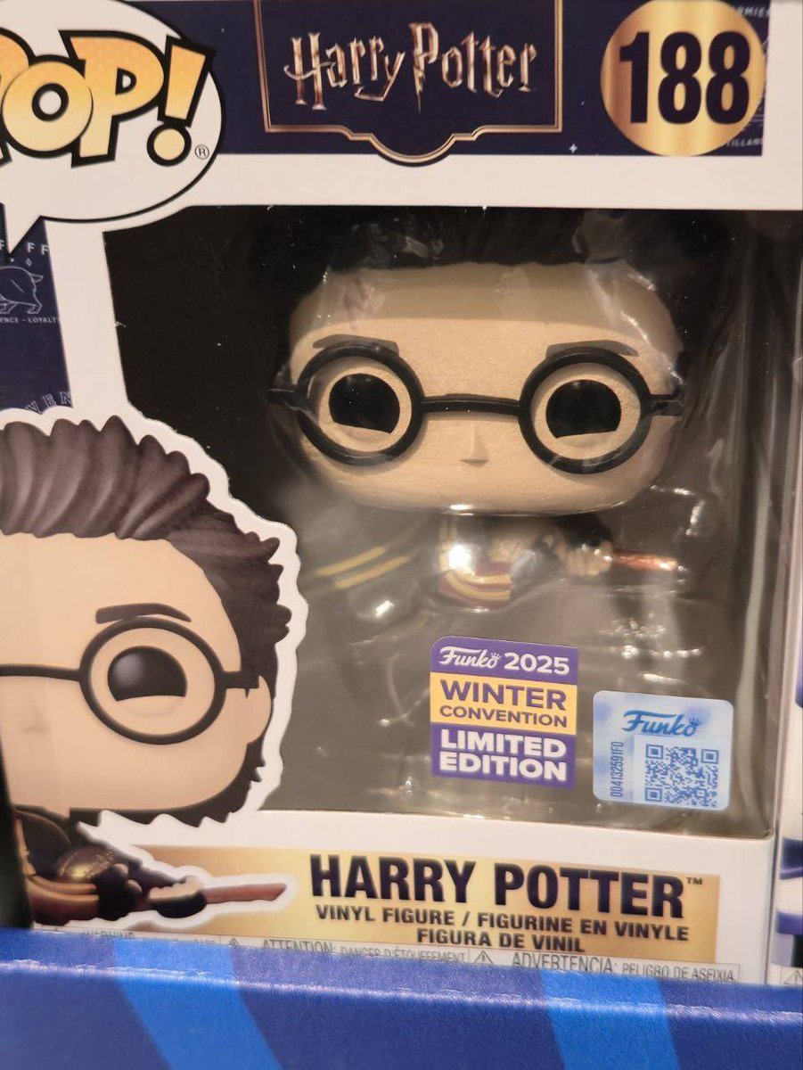 DisTrackers's tweet image. First look at Winter Con Pops! More info is coming soon.
.
Credit Soup on Discord.
#Marvel #DC #Disney #HarryPotter #Funko #FunkoPop #Collectibles #Collectible #FunkoPops #Collector #Toy #Toys #DisTrackers