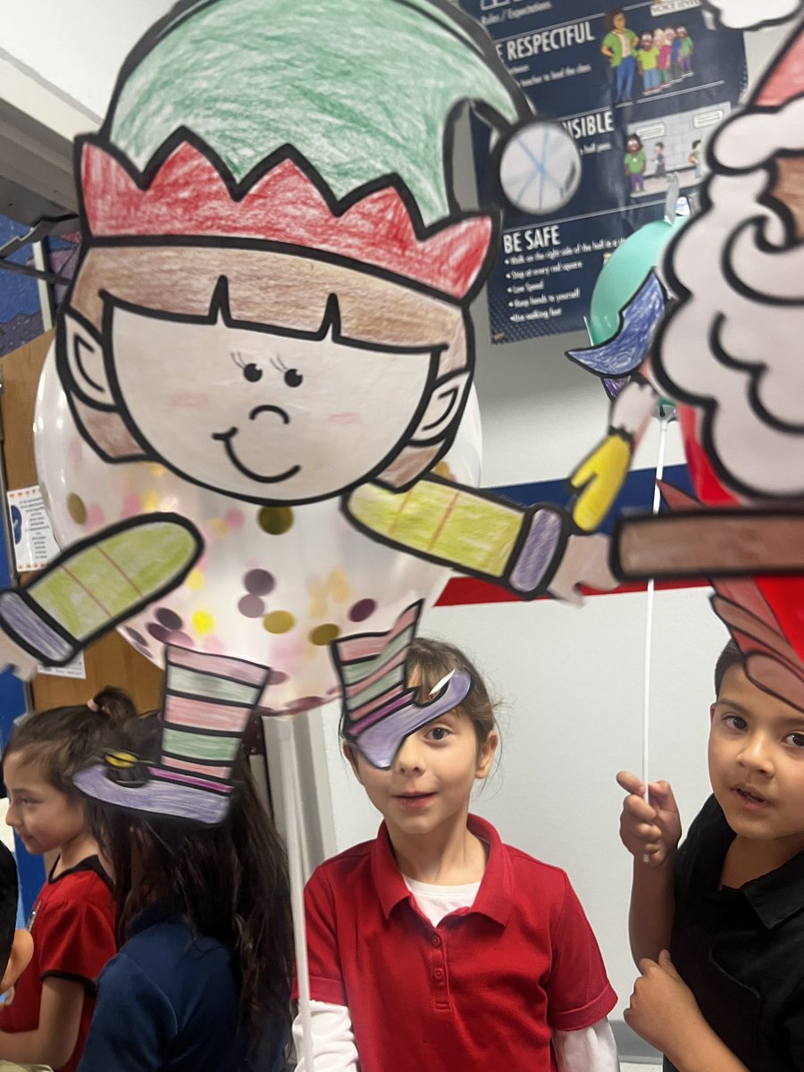 Our BOM Balloons over Broadway Parade was fantastic! Thank you <a href="/DHE_Bobcats/">Desert Hills Elementary</a> families for making some great Balloon Floats!