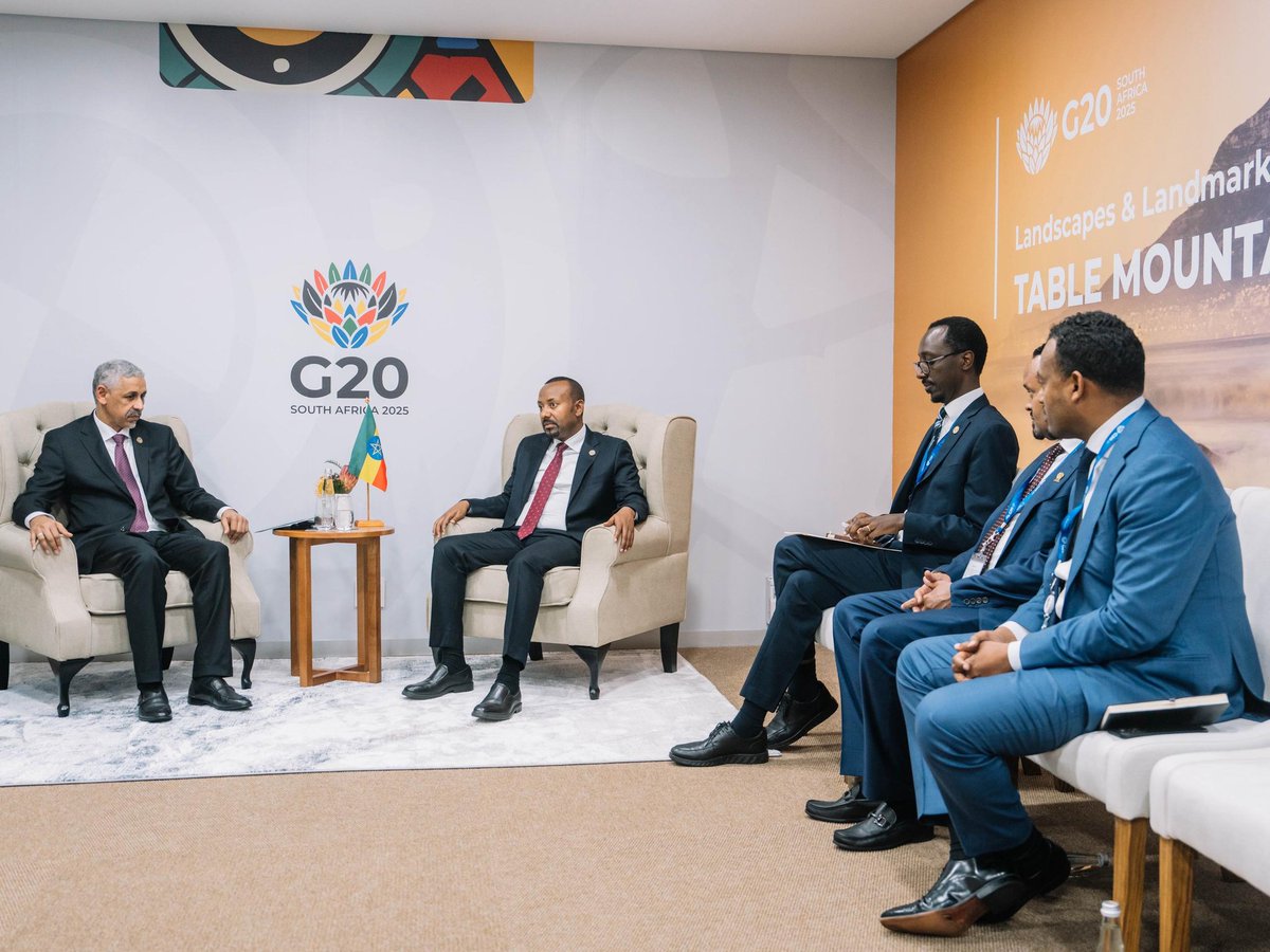 AbiyAhmedAli's tweet image. It was a pleasure to sit down today with the new President of the African Development Bank (@AfDBPresident), Dr. Sidi Ould Tah. Our discussion reinforced the vital role the Bank continues to play in advancing inclusive growth and opportunity across Africa.