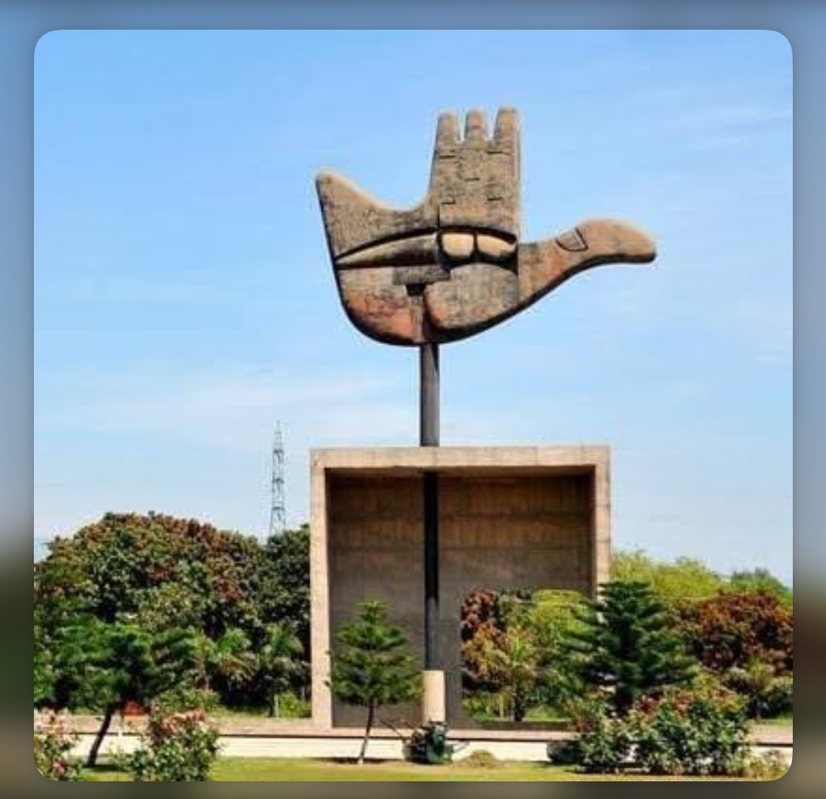 officeofssbadal's tweet image. Shiromani Akali Dal strongly opposes the proposed Constitution (131st Amendment) Bill being brought by Union Government in the upcoming winter session of Parliament. 

This amendment is against the interest of Punjab and would amount to the GOI going back on all commitments made…