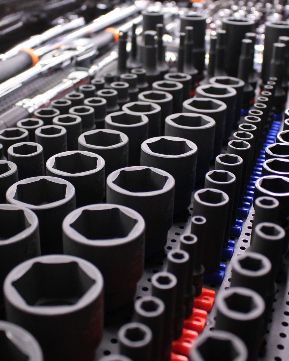 Toolgrid's tweet image. No matter the job—auto shop, airspace, military, industrial—Toolgrid® makes every tool snap into place like it was meant to be there. Zero guesswork, pro-level organization every time! 🔧

-

#toolgrid #tradesmen #toolstorage #toolorganization #toolsofthetrade #bluecollar