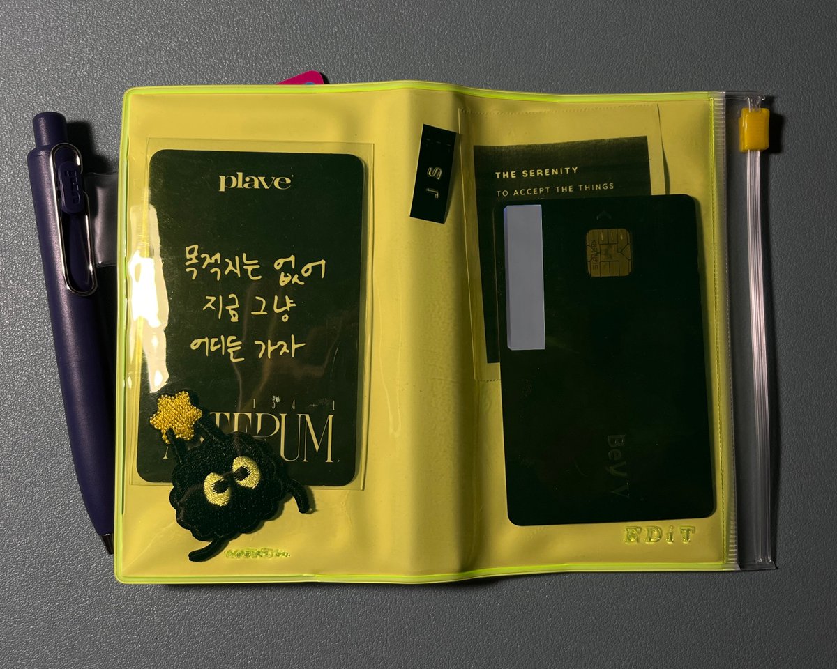 meerin_datana's tweet image. M5지갑수첩이 도착하기전까지의 포켓수첩