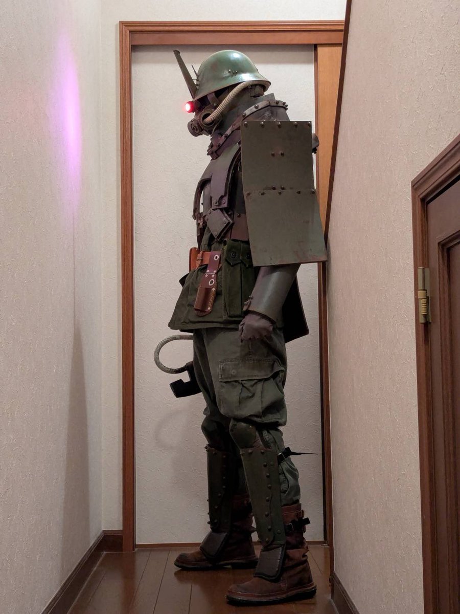 butakinoko2020's tweet image. ザク人間にツノをつけました。
ヘルメット部分も変えたので、
だいぶザク人間になりました

#コスプレ
#cosplay