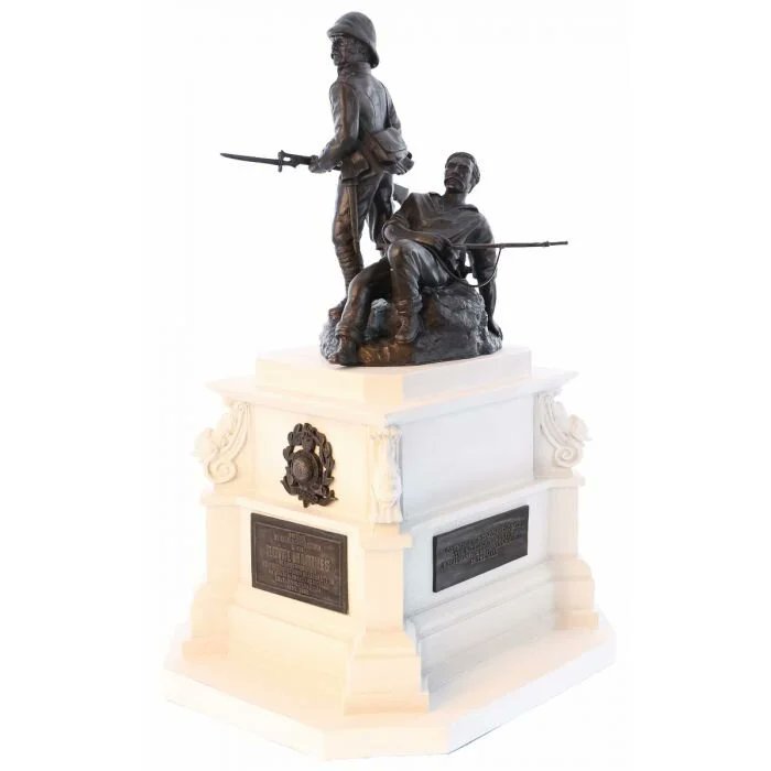 Delighted to have been awarded the <a href="/RMHistSociety/">RM Historical Society</a> "Derek Oakley Award" for my <a href="/penswordbooks/">Pen & Sword Books</a> "Black Redcoats" at the AGM at <a href="/PHDockyard/">Portsmouth Historic Dockyard</a> &amp; <a href="/NatMuseumRN/">The National Museum of the Royal Navy</a> today. 

It has been a real pleasure bringing this <a href="/RoyalMarines/">Royal Marines</a> &amp; #BlackHistory story to you all! #History #authorlife