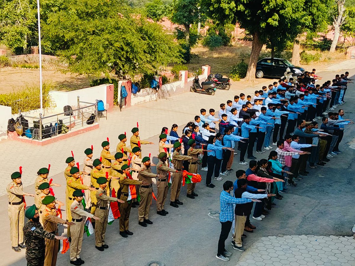 electionbkn's tweet photo. Govt Polytechnic College Bikaner में NCC कैडेट्स के साथ स्टाफ और स्टूडेंट्स ने SIR के तहत मतदाता जागरूकता की शपथ ली।

#शुद्धमतदातासूचीमजबूतलोकतंत्र 
@ECISVEEP
@spokespersonECI 
@DIPRRajasthan
#PureElectoralRolls 
#StrengthenDemocracy 
#SIR2026 
#कोई_पात्र_मतदाता_ना_छूटे https://t.co/WG2YD7kies