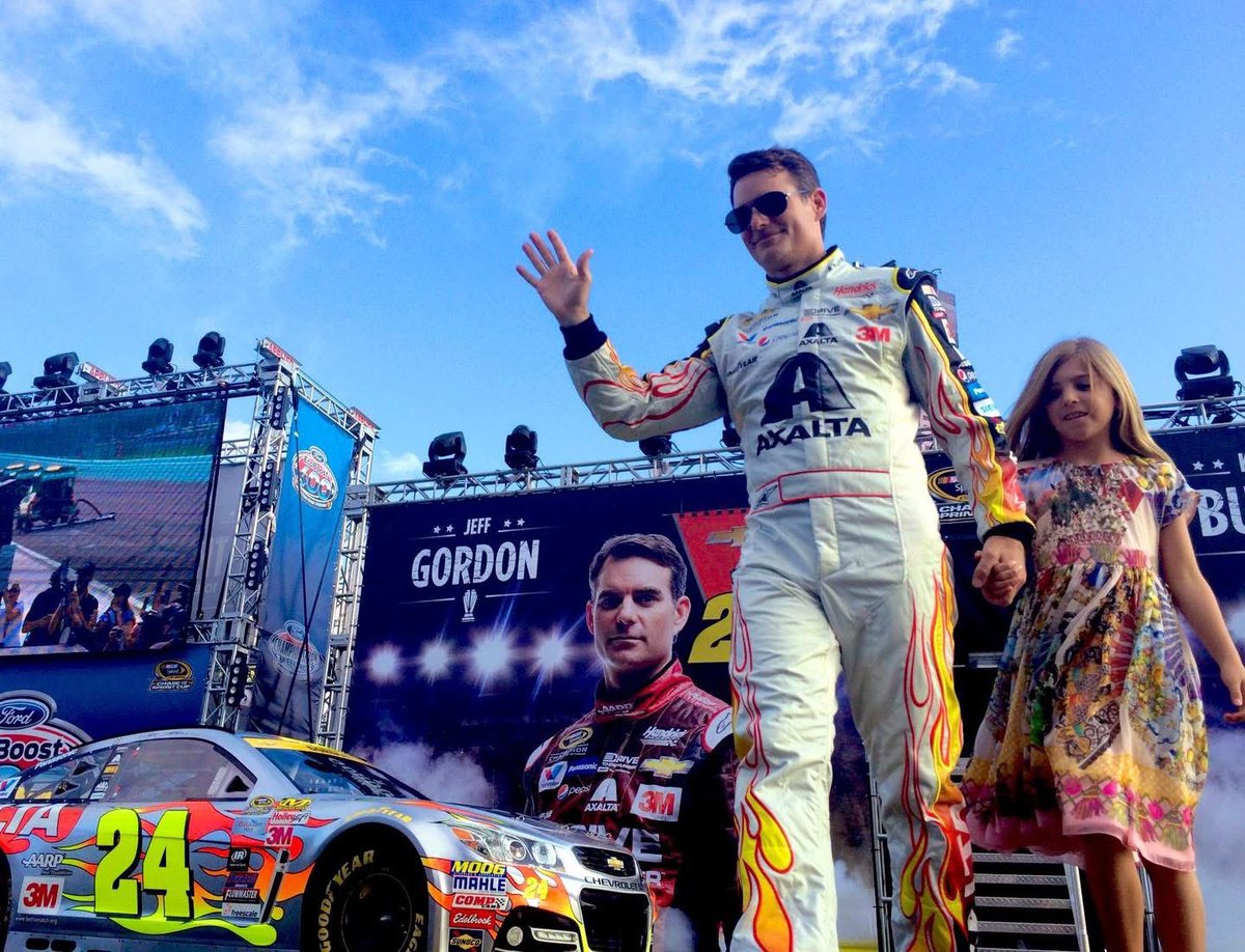 On this date [November 22] in 2015: Jeff Gordon's final race in the #24 car resulted in a 6th place finish in the season-finale at <a href="/HomesteadMiami/">Homestead-Miami Speedway</a> Speedway. Gordon won 93 races during his #NASCAR career that spanned three decades.