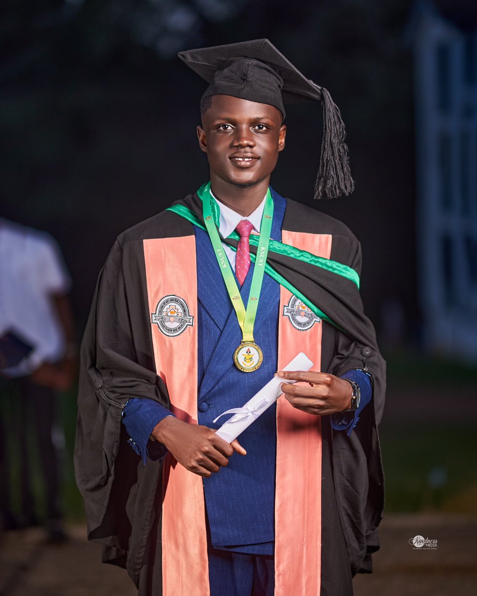 Congratulations to Master Bond Caeser, the immediate past CABEESA President, on completing your four-year degree program. Your dedicated service to the College and University is deeply appreciated. The entire CABEESA fraternity wishes you continued success. Congrats sir🥇🎓