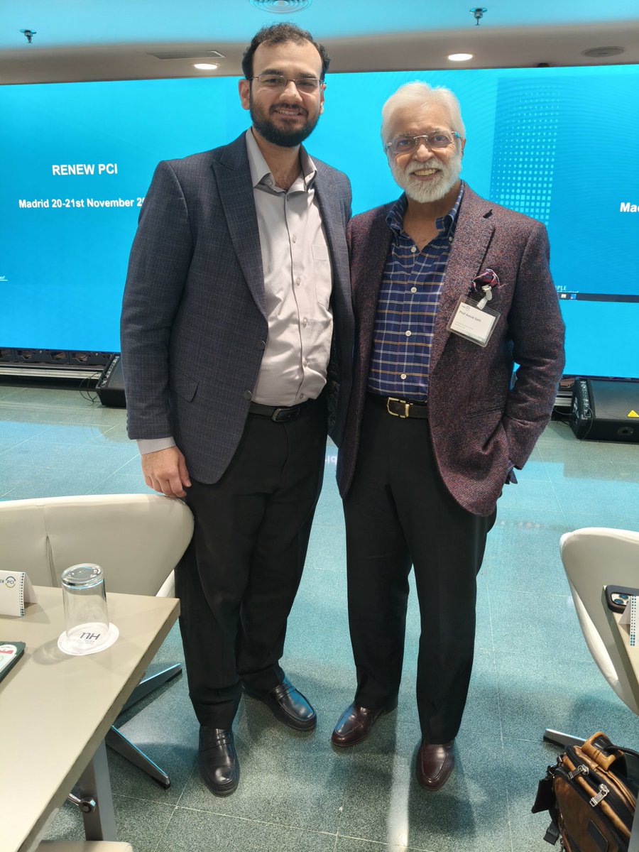 hasansohail236's tweet photo. Wonderful experience of in person learning with  @Dr_AshokSeth, @RobertoGarbo1  and the algorithms master @SmithElliotjs at the #RenewPCI meeting https://t.co/6KCybdU1oe