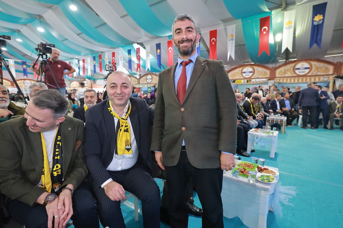 Sultanbeyli Memleket günlerinde Ağrılılar derneğimizin düzenlemiş olduğu etkinlikte kıymetli Ağrılı hemşerilerimiz ile bir araya geldik.