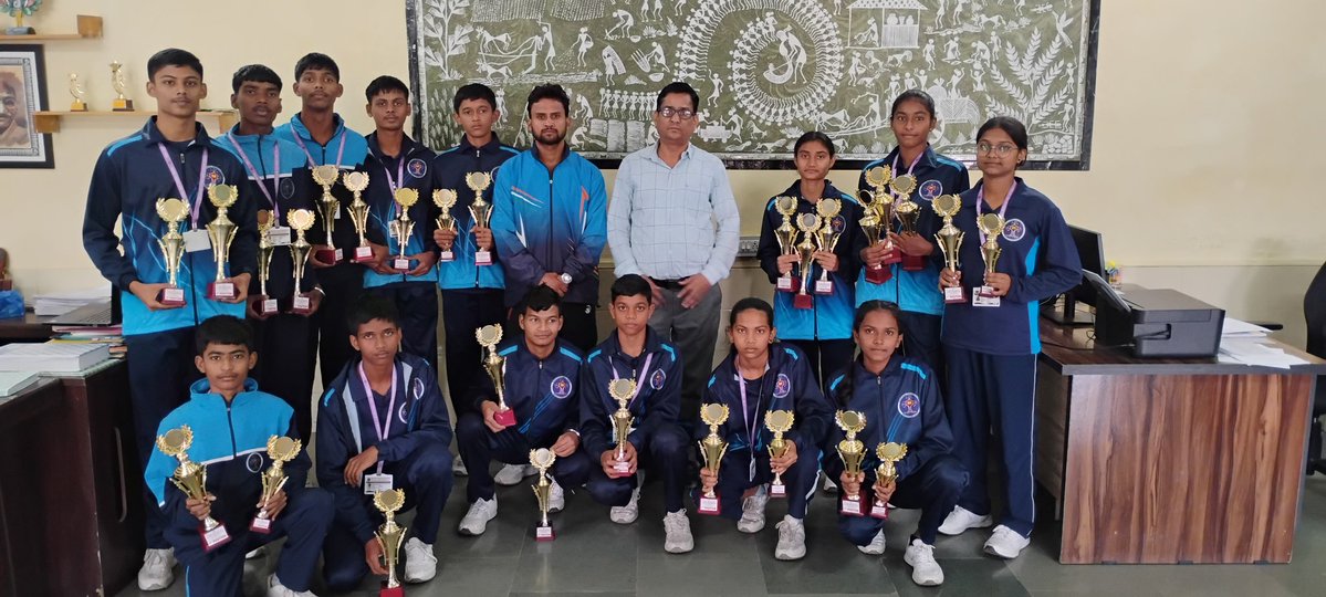 emrsdnh's tweet image. 🏆 Proud moment for EMRS Shelti!
Our students shined at the UT Level Sports Meet (DNH) — winning multiple trophies 🏅 and 4 students selected for SGFI Nationals!
#EMRSShelti #DNH #SGFI #ProudMoment #SportsChampions @NESTSHQ