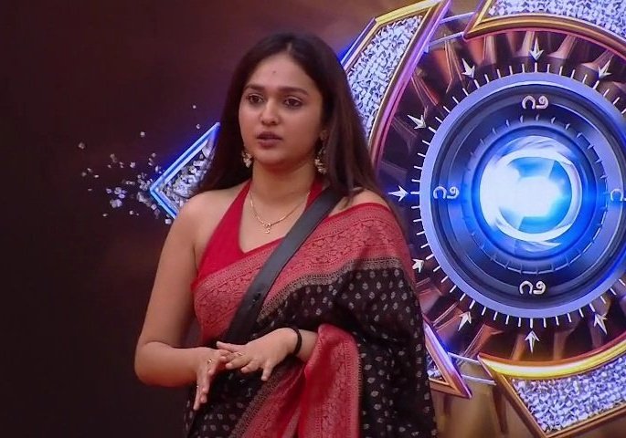 iCnote3's tweet image. Unnecessary hate for spandana in this TL. Those who are trolling this kind hearted girl are real sadists 🤧

She is Real to herself, minding her own business without any unnecessary drama or forced content.

In terms of personality

Spandana&amp;gt;&amp;gt; Rashika, risha,janvi, ashwin #BBK12
