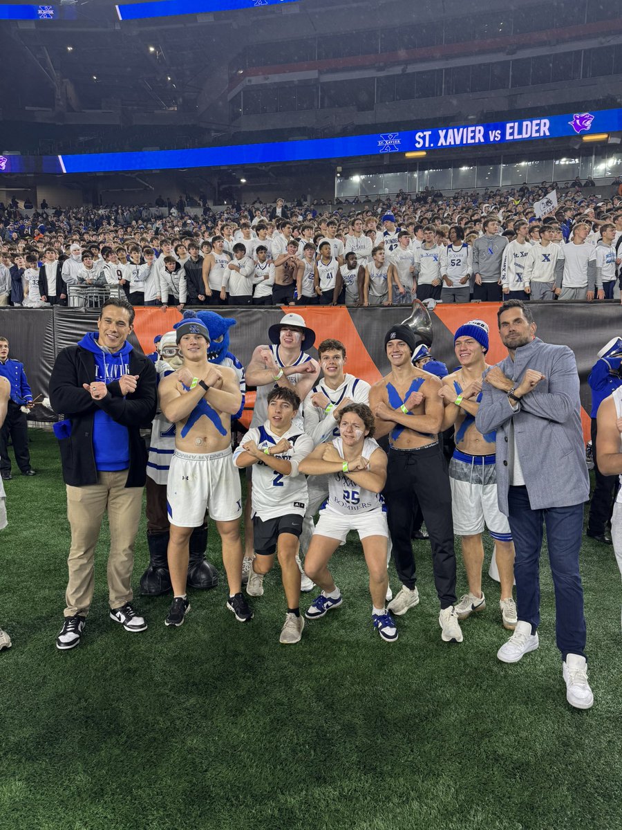 stxsports's tweet image. Sooo, about last night… 

Bombers Nation showed up.
22,375 Total, rain or shine.

Brady Quinn (2026 HOF Keynote Speaker), Matt Leinart (2004 Heisman Trophy Winner), and Dave Portnoy (Founder of Barstool) pulled up to the X sideline.

Thank YOU Bombers!

 #GoBombers | #AMDG