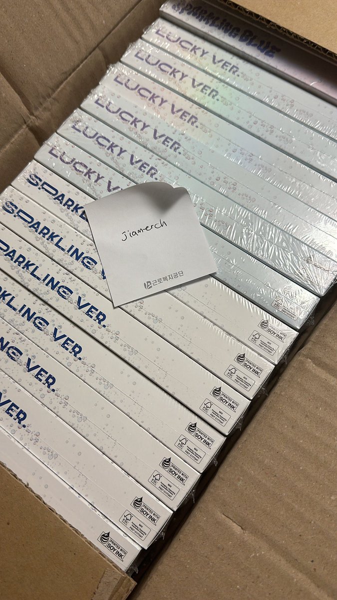 jiamerch_ph's tweet photo. #jiamerchga #tws | ph only

TWS SEALED ALBUM GIVEAWAY!! 

- random
- follow me (🔔)
- like + rt this

• end: 7 days https://t.co/QeAdSfL5AO