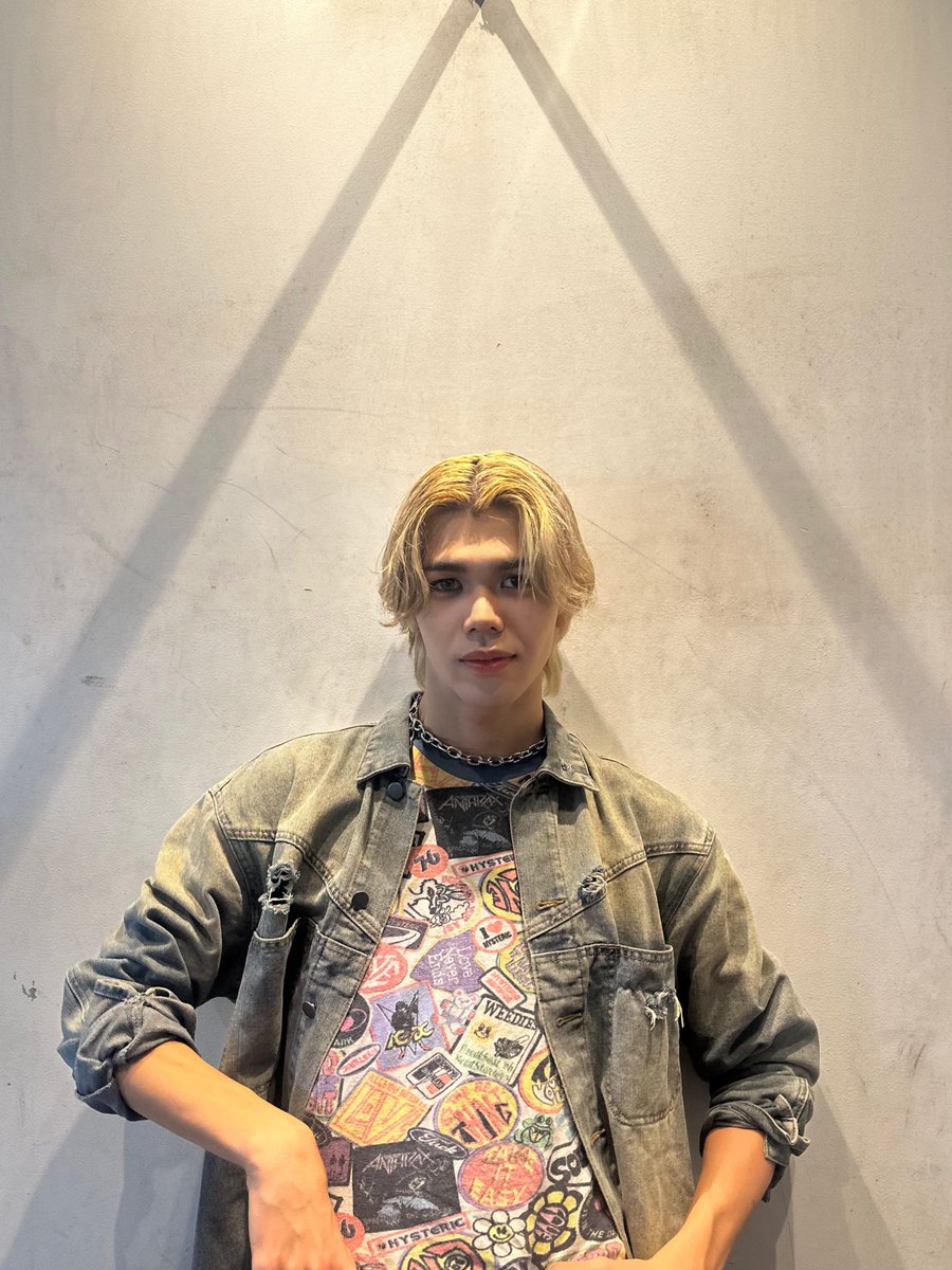 njs_myuji's tweet image. FULL PUSH ＠渋谷DESEO
ありがとうございました🔥
今日もぶん回したぜ〜もーちょいでワンマンだ🇹🇭
来てくれてありがとう！
明日は路上！待ってます🍵
#NJS #NEWJPNSWING #荻野未友治