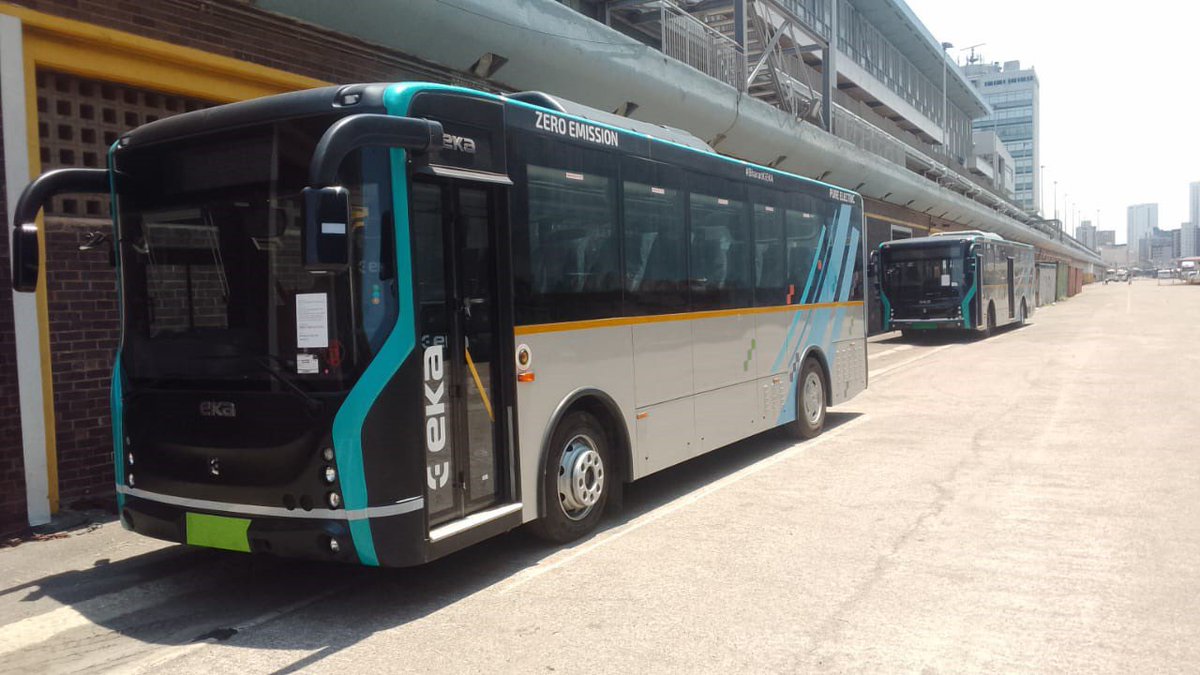 sudhirmehtapune's tweet image. Our EKA electric buses proudly designed and manufactured in #Pune arriving in Durban in South Africa .  Eka electric buses are now plying in multiple countries in Africa. #G20SouthAfrica 
#BharatKiEka