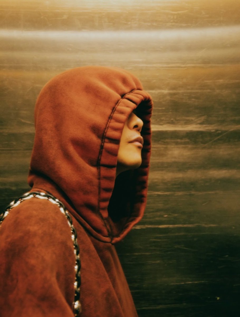 rei51146010's tweet image. 見えてる部分だけでかっこいい👄😍
ヤバい
輪郭なぞりたい(捕まれ🚨)🤣笑

#佐藤健 #佐藤健Instagram