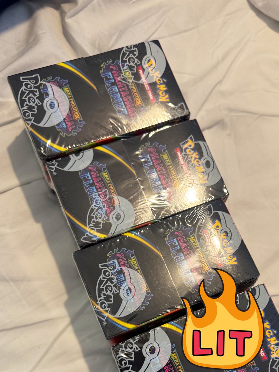 PokeBxne's tweet image. 🎁🎁🎁 Here it is... MY NEXT GIVEAWAY! I&apos;ll be giving away ONE Mega Evolution Phantasmal Flames HALF Booster Box!🔥

For a chance to win:
✅Like + Repost This!
✅Follow @PokeBxne
(Optional) Tag a friend!

Ends 11/28. Good luck - US only!⚡️

#Pokemon #PokemonTCG #Giveaway