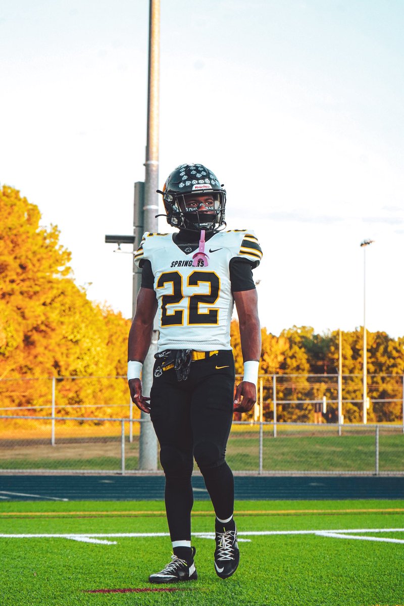 i had 18 carries 133 yards and 3 touchdowns vs William and fleming!!! In the regional semifinal game!!!! <a href="/CoachEBrooks/">Elijah Brooks</a> <a href="/BMinor36/">Coach Minor</a> <a href="/JMUFBRecruiting/">JMU Football Recruiting</a> <a href="/DSACoachHlee_4/">Harry Lee Daniel</a> <a href="/Coach_TerryHeff/">Terry Heffernan</a> <a href="/supe_jones/">Perry Jones Sr.</a> <a href="/coacheltonbrown/">Elton Brown</a>