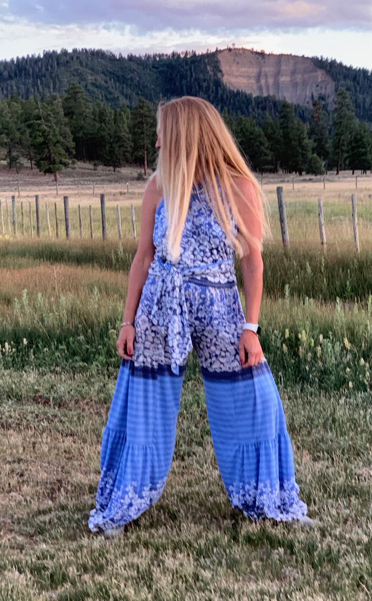 ojofashions's tweet photo. ✨Give the Gift of Ojo Style + Get a $10 Bonus!✨ - https://t.co/QFnGQsboEM https://t.co/gsNSkdv0fX