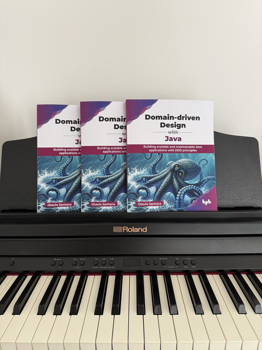 otaviojava's tweet image. 💡 This book shows how to connect business goals with code, keeping complexity under control and turning your architecture into a reflection of your domain.

Read more 👉 lttr.ai/AlJLS

#DDD #Java #DomainDrivenDesign